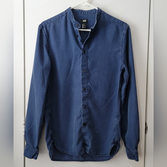 H&M Tops - H&M Dark Denim Button Down Shirt